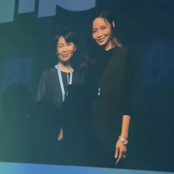 醫師持續國內外醫學會研討進修